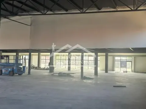 Rent, office space, 2100m², Centar, Smederevo - image 15