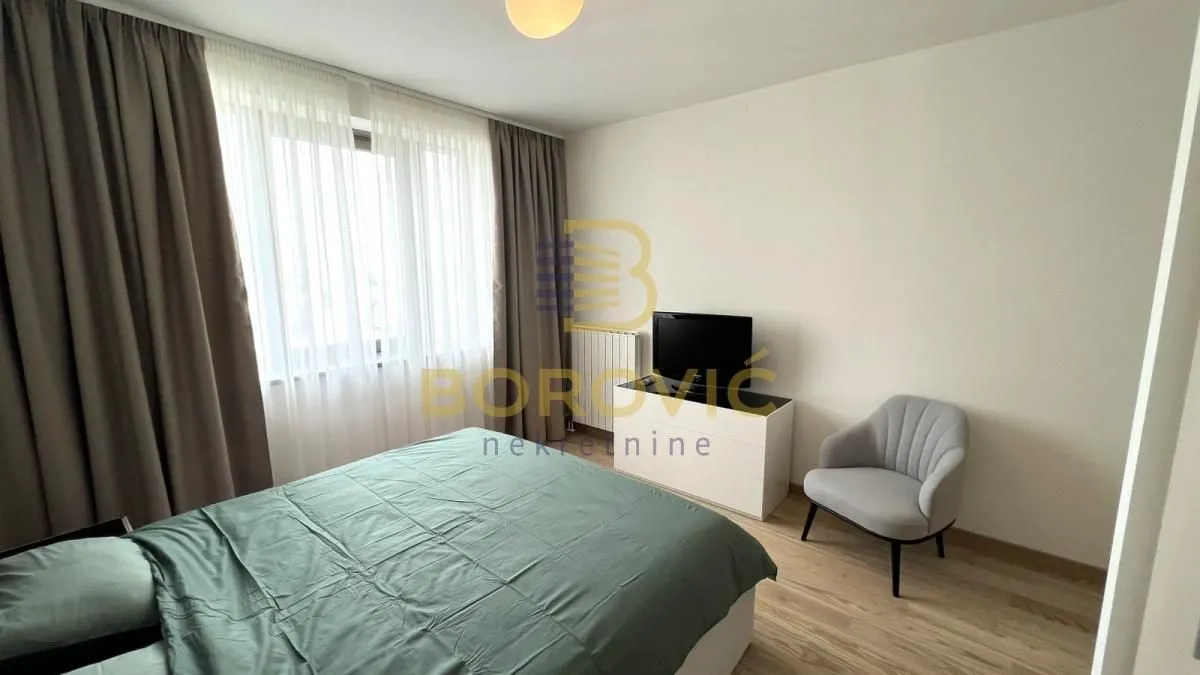 Rent, two bedroom apartment, 56m², Savski Venac, Beograd