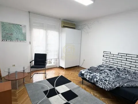 Izdavanje, dvosoban stan, 45m², Bulevar Oslobodjenja, Novi Sad Sve Podlokacije - image 4