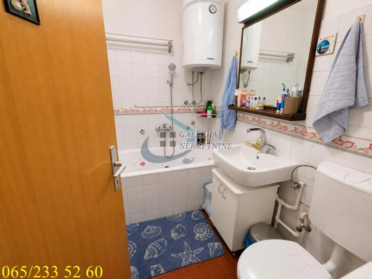 Prodaja, trosoban stan, 95m², Labudovo Brdo, Beograd