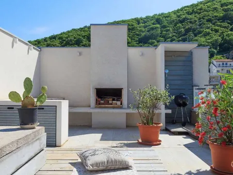 Prodaja, trosoban stan, 85m², Budva, Crna Gora - image 18