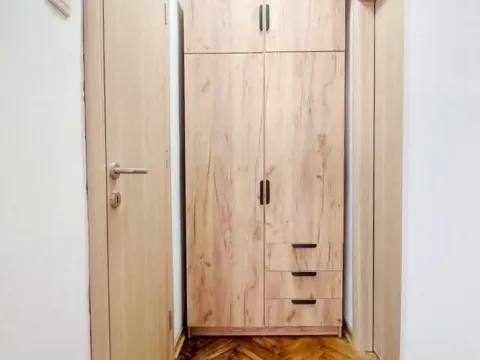 Rent, three bedroom apartment, 73m², Savski Venac, Beograd - image 6