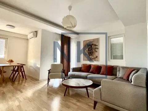 Sale, two bedroom apartment, 67m², Centar, Podgorica