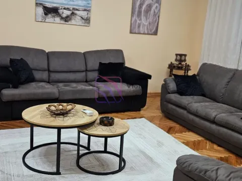 Rent, house, 200m², Gornja Gorica, Podgorica - image 27