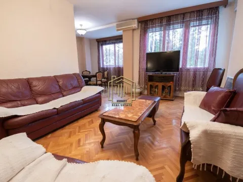 Izdavanje, dvosoban stan, 90m², Preko Morače, Podgorica - image 2