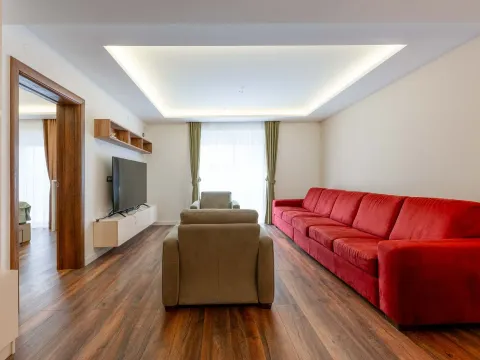 Prodaja, trosoban stan, 109m², Lazi, Budva - image 2