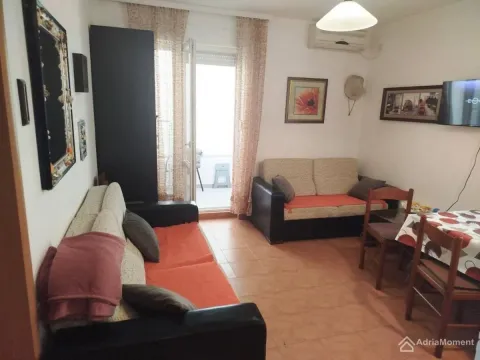 Sale, one bedroom apartment, 44m², Petrovac, Budva - image 4