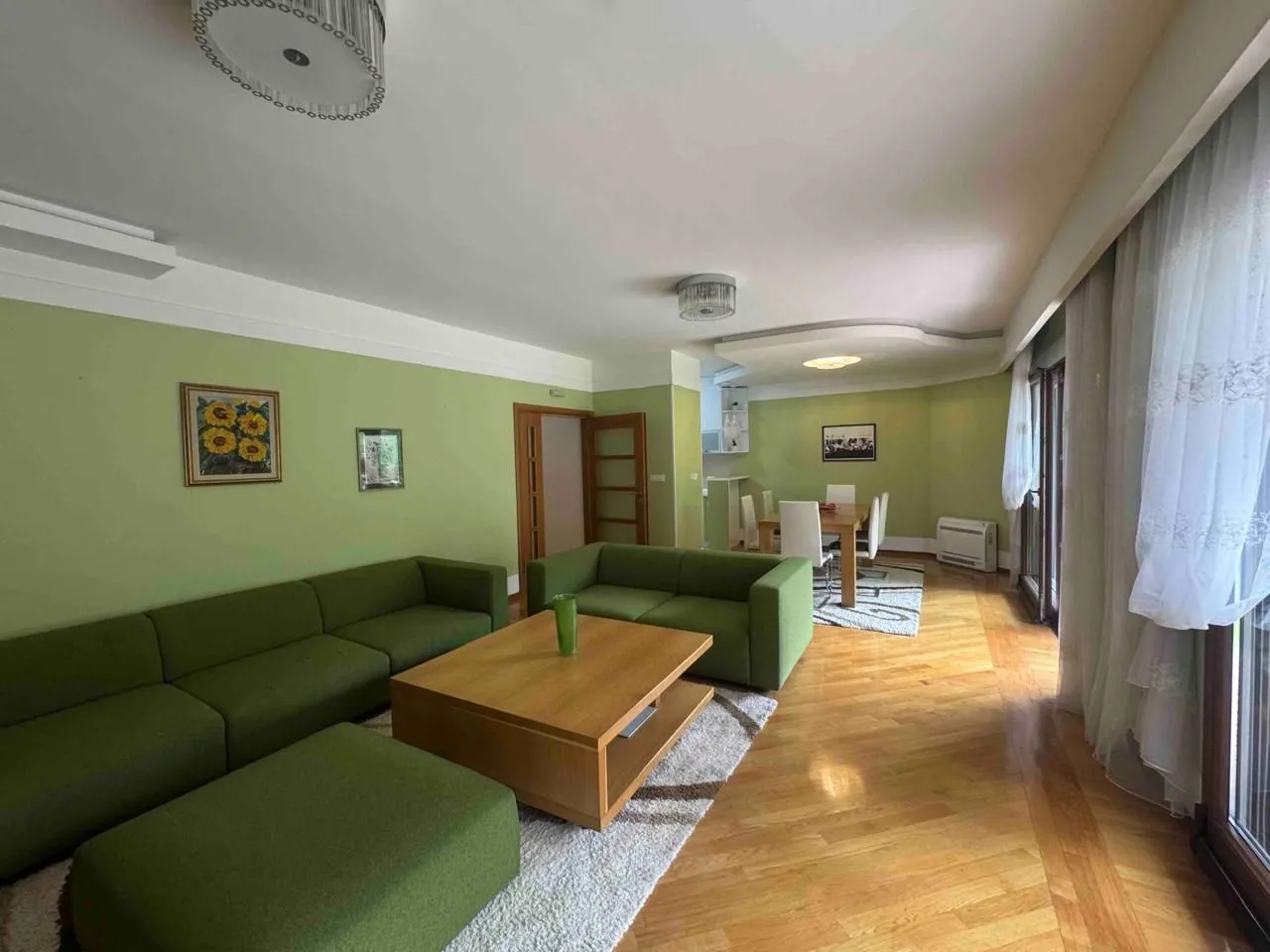 Prodaja, trosoban stan, 137m², Vezirov Most, Podgorica