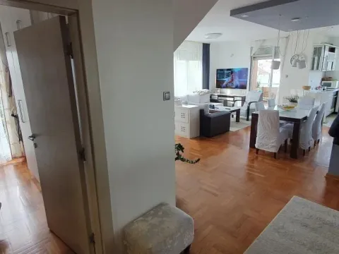 Sale, apartment, 144m², Spens, Novi Sad Sve Podlokacije - image 3