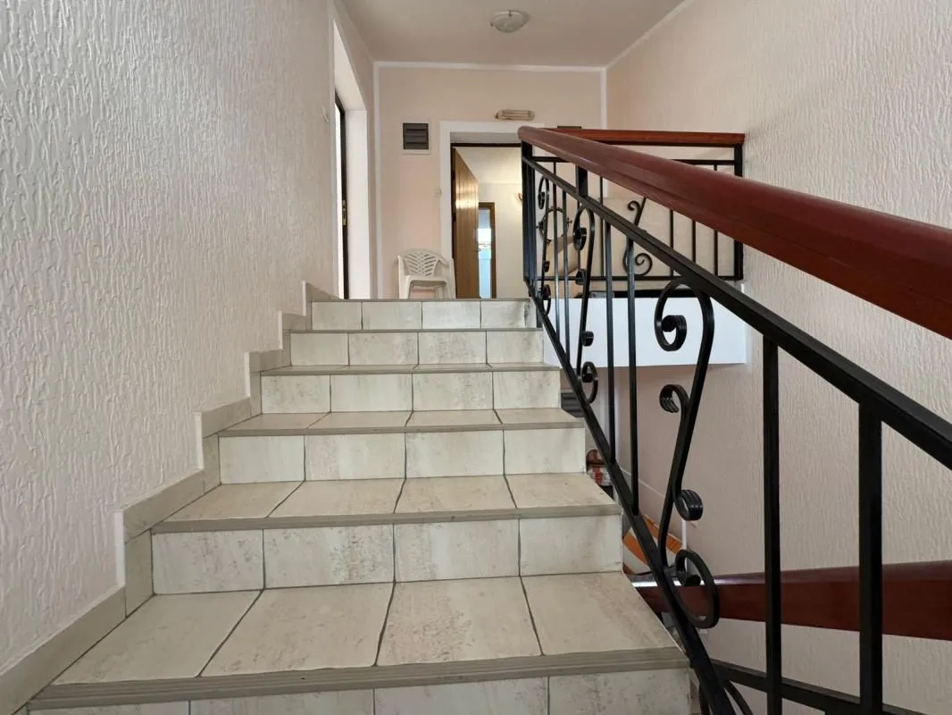 Prodaja, stan, 228m², Bečići, Budva
