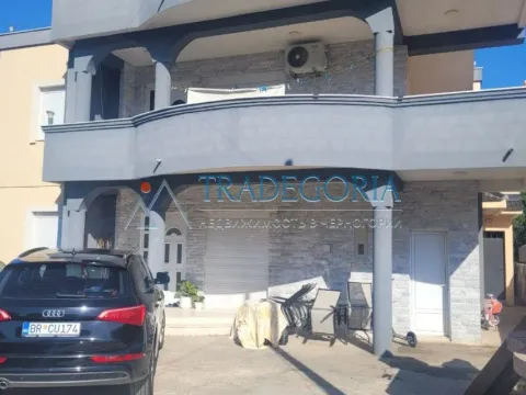 Prodaja, kuća, 300m², Bar, Crna Gora - image 2