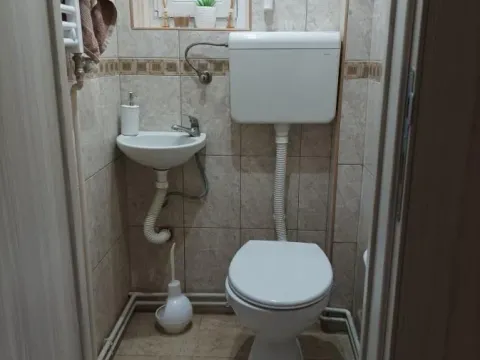 Sale, house, 170m², Beočin, Srbija - image 5