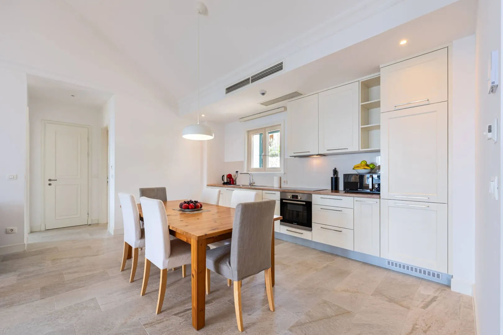 Prodaja, dvosoban stan, 118m², Luštica Bay, Tivat