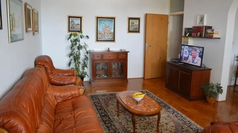 Sale, three bedroom apartment, 106m², Bar, Crna Gora