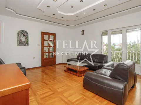 Rent, house, 250m², Tološi, Podgorica - image 3