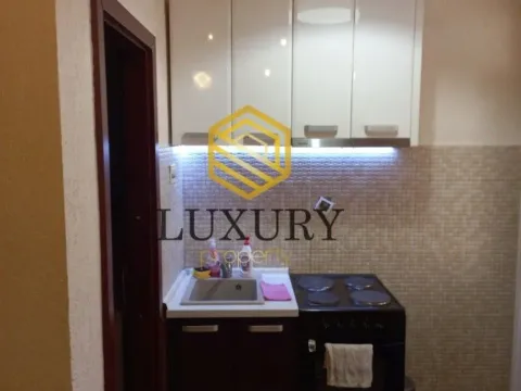 Izdavanje, stan, 29m², Centar, Podgorica - image 11