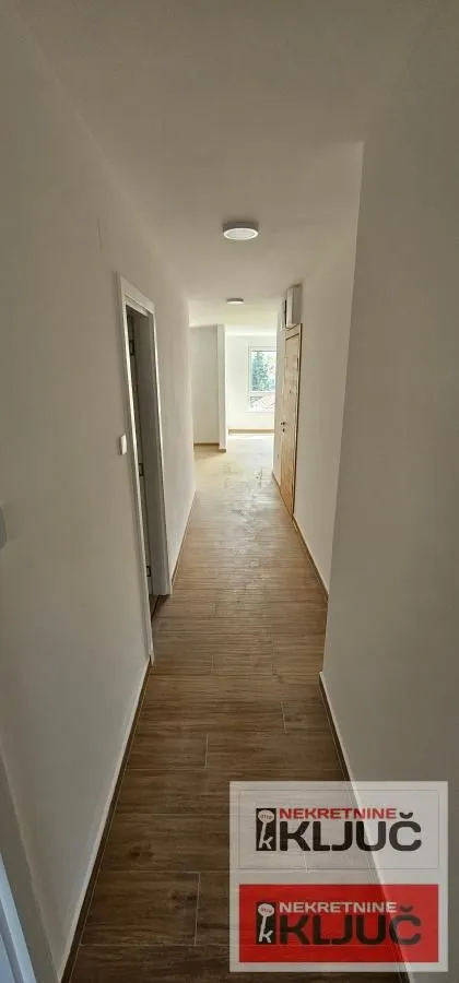 Prodaja, četvorosoban stan, 80m², Telep, Novi Sad Sve Podlokacije