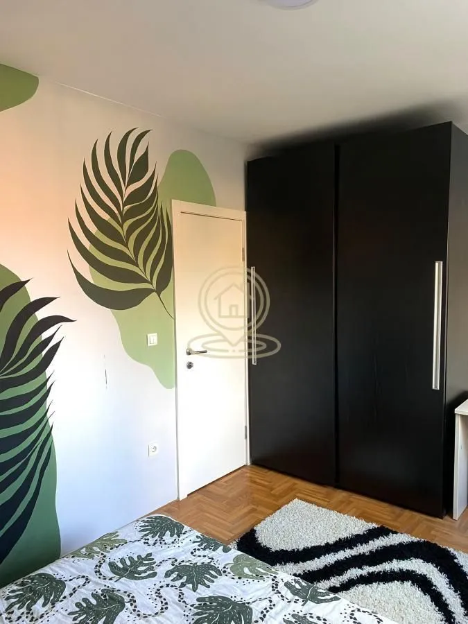 Izdavanje, trosoban stan, 65m², Banjica, Voždovac Sve Podlokacije