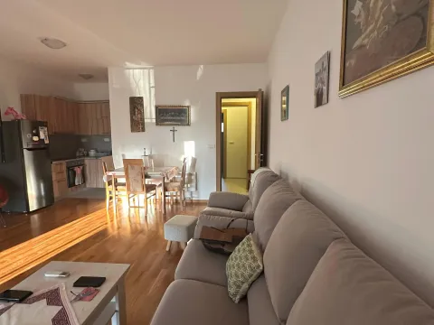 Prodaja, dvosoban stan, 70m², Centar, Tivat - image 6