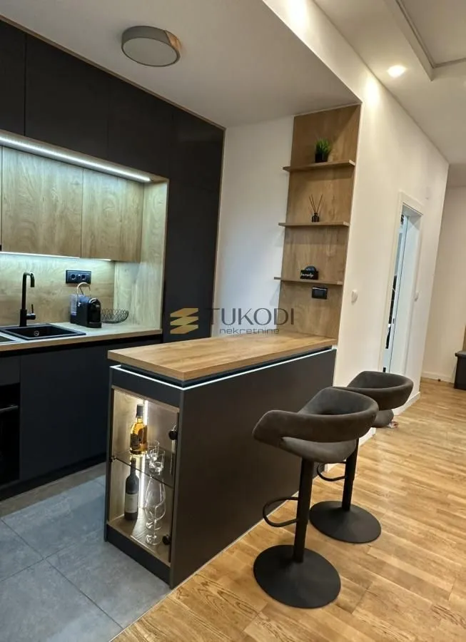 Prodaja, jednosoban stan, 42m², Petrovaradin, Novi Sad