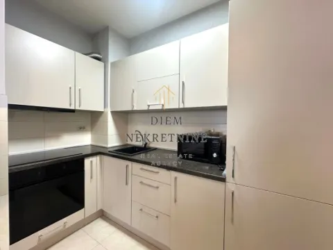 Sale, one bedroom apartment, 47m², City Kvart, Podgorica - image 6