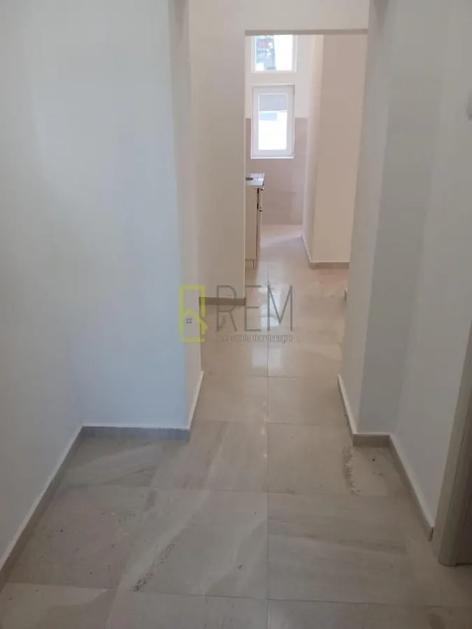 Rent, office space, 61m², Centar, Podgorica