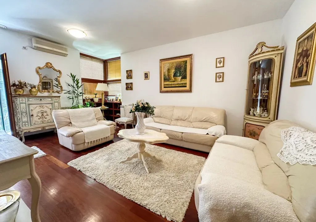 Rent, three bedroom apartment, 100m², Gorica C, Podgorica