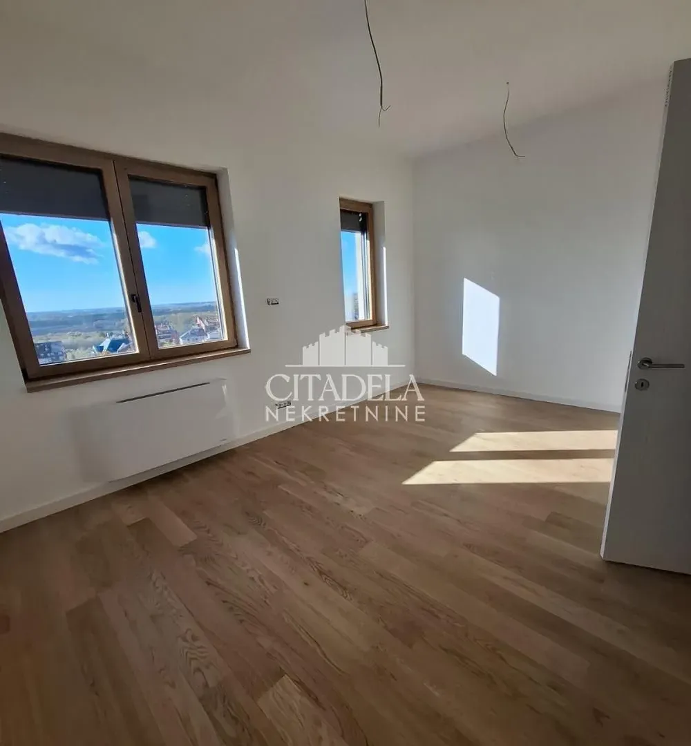 Sale, four bedroom apartment, 143m², Čukarica, Beograd