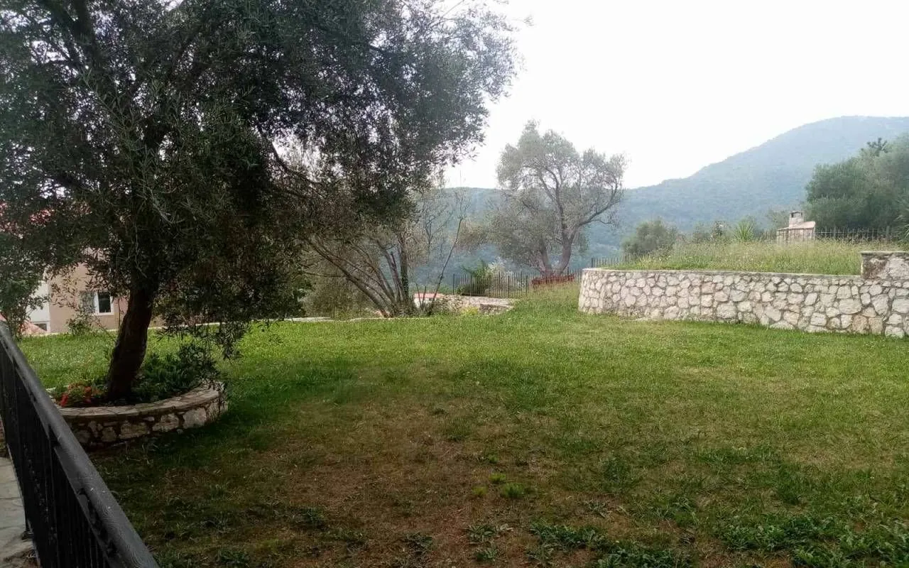 Sale, land lot, 834m², Markovići, Budva
