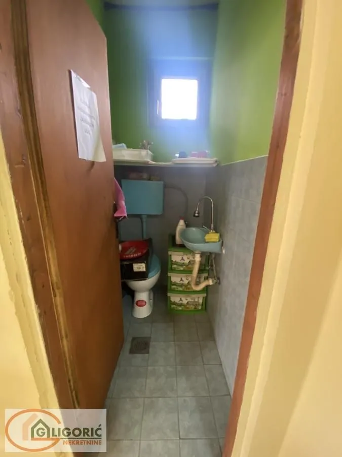 Rent, office space, 120m², Mali Mokri Lug, Zvezdara Sve Podlokacije