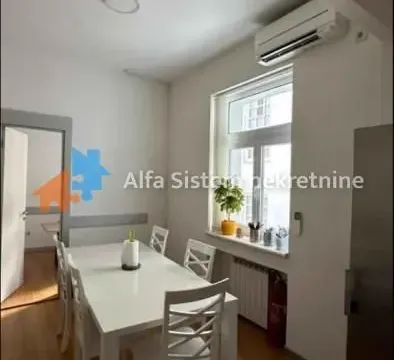 Izdavanje, poslovni prostor, 223m², Kalenić Pijaca, Vračar Sve Podlokacije - image 3