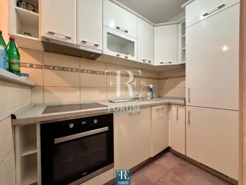 Izdavanje, dvosoban stan, 65m², Ljubović, Podgorica - image 4