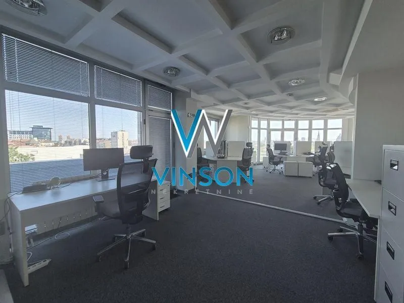 Rent, office space, 324m², Bulevar Oslobodjenja, Novi Sad Sve Podlokacije