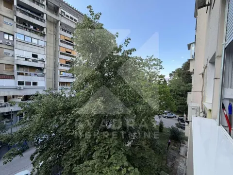 Rent, one bedroom apartment, 38m², Centar, Podgorica - image 14