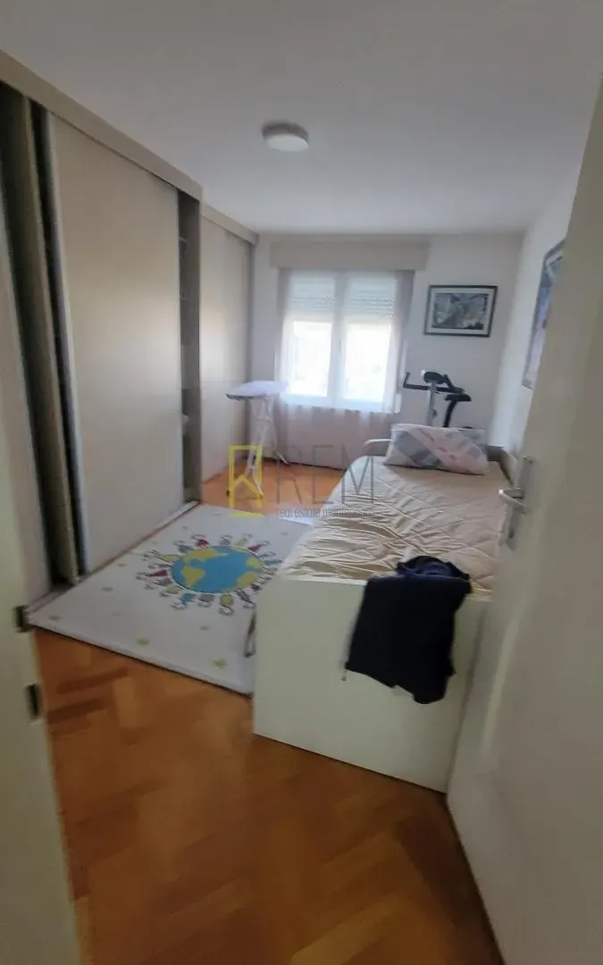 Prodaja, jednosoban stan, 39m², Centar, Podgorica