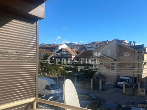 Prodaja, dvosoban stan, 84m², Stari Aerodrom, Podgorica - image 2