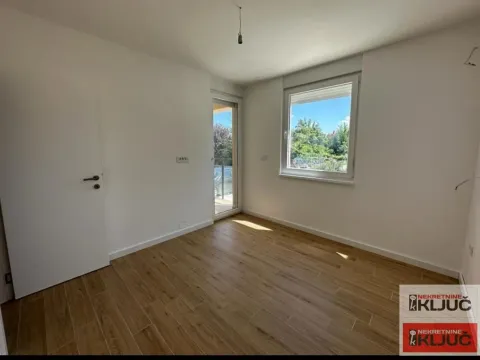 Izdavanje, četvorosoban stan, 83m², Adice, Novi Sad Sve Podlokacije - image 6