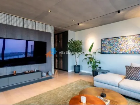 Izdavanje, trosoban stan, 193m², Stari Grad, Beograd - image 6