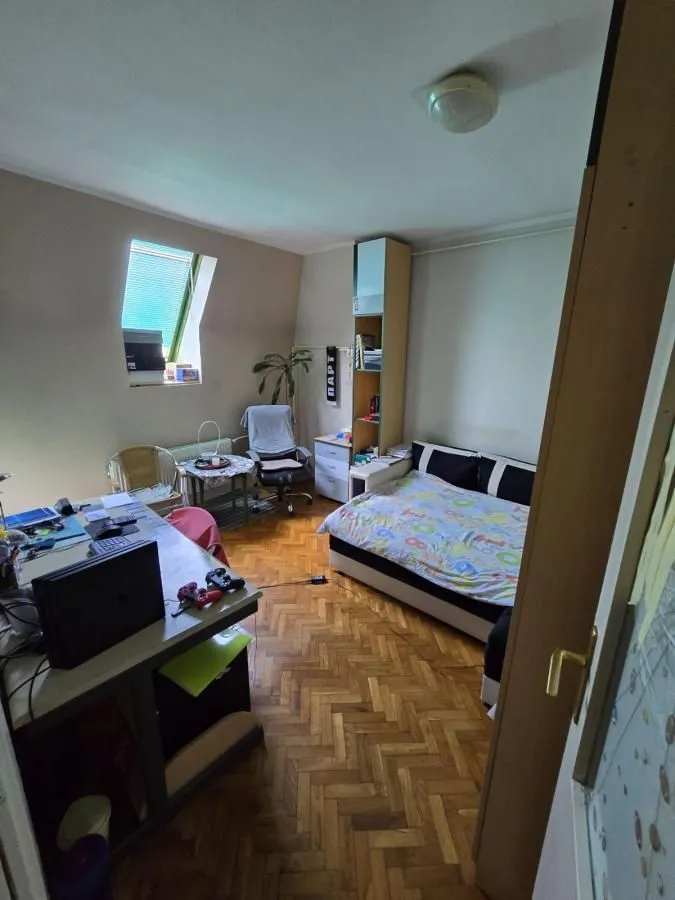 Prodaja, četvorosoban stan, 105m², Grbavica, Novi Sad Sve Podlokacije
