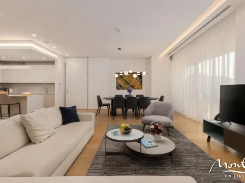 Prodaja, četvorosoban stan, 287m², Budva, Crna Gora - image 4