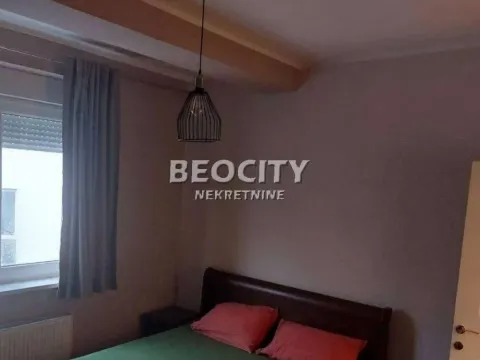 Izdavanje, trosoban stan, 65m², Centar, Novi Sad - image 11