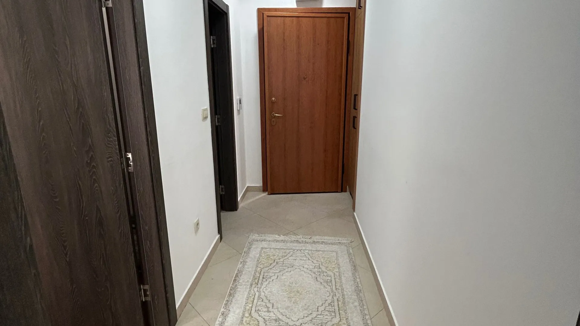 Izdavanje, jednosoban stan, 45m², Zabjelo, Podgorica