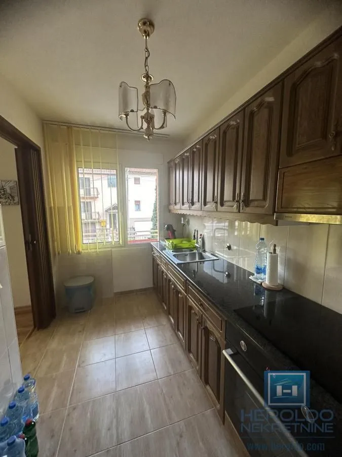 Prodaja, kuća, 300m², Ćuprija, Srbija