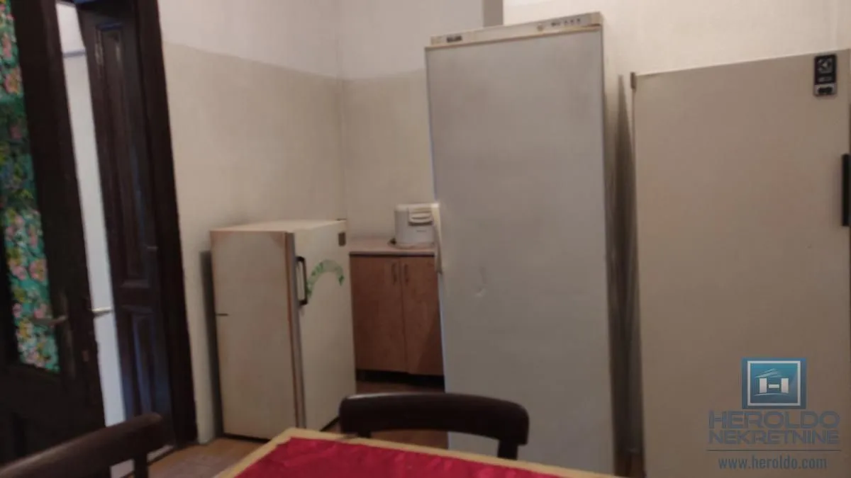 Sale, hospitality venue, 200m², Centar, Leskovac