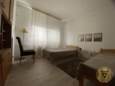 Izdavanje, dvosoban stan, 56m², Karaburma, Palilula Sve Podlokacije - image 6