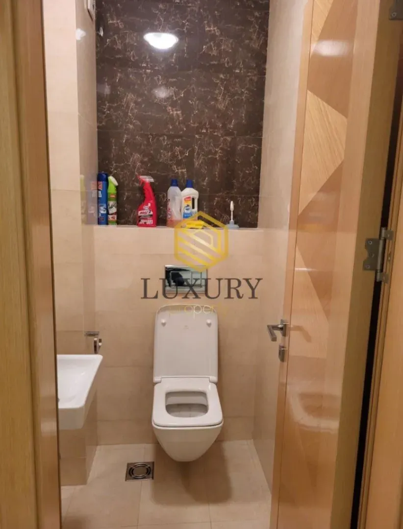 Izdavanje, trosoban stan, 95m², Preko Morače, Podgorica