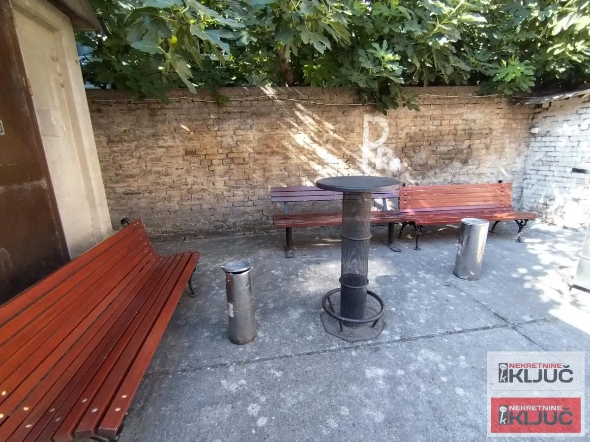 Rent, office space, 350m², Centar, Novi Sad