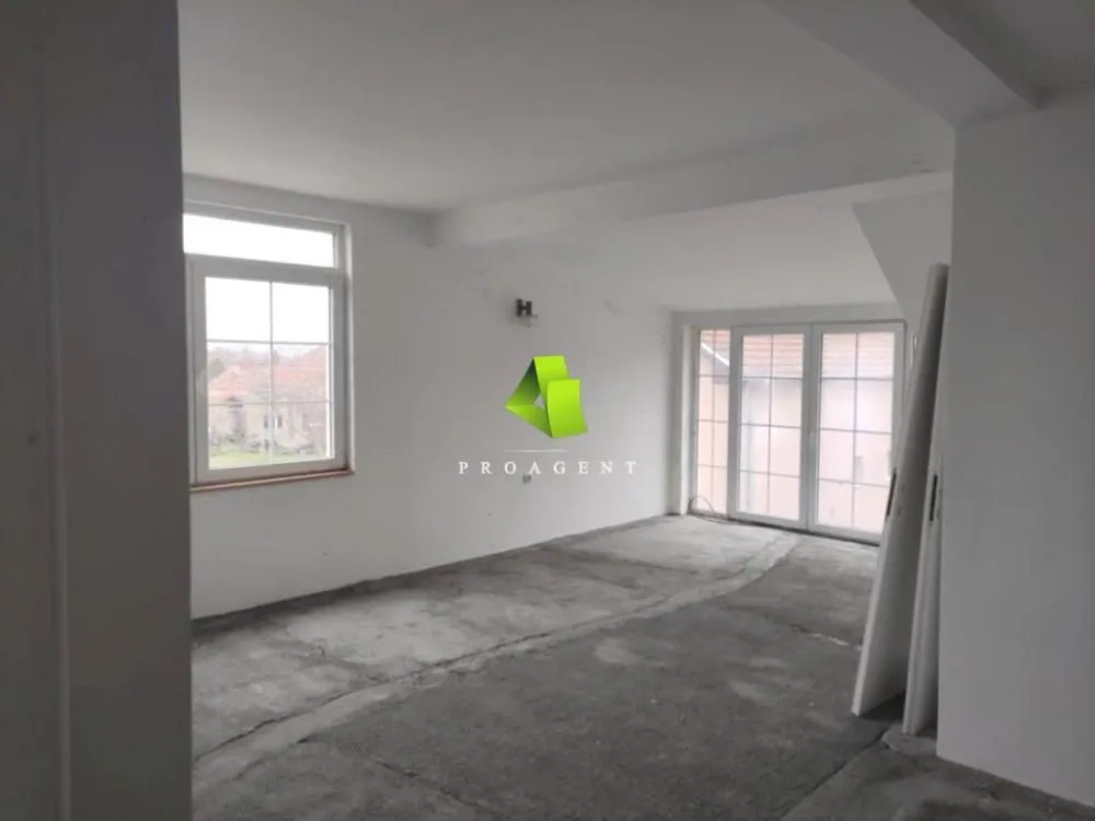 Sale, house, 500m², Palilula, Niš
