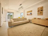 Sale, house, 200m², Budva, Crna Gora - image 16