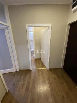 Rent, office space, 52m², Medijana, Niš - image 13